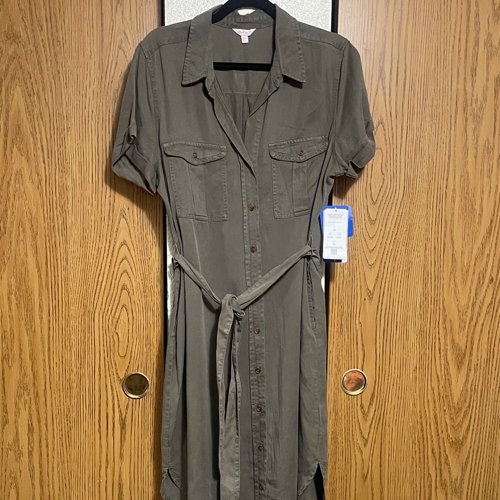 Button-Front Midi Shirt Dress with Self-Tie Waist in Olive Green
